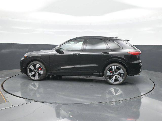 New 2026 Audi SQ5 Prestige AWD/4WD image 4