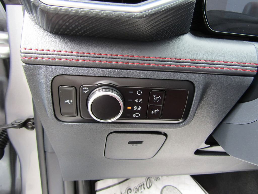 Used 2025 Ford Mustang GT Premium RWD image 31