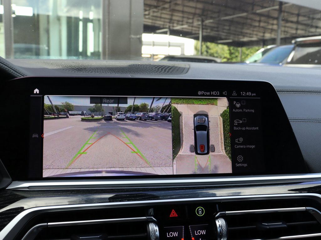 Used 2022 BMW X7 xDrive40i w/ M Sport Package image 43