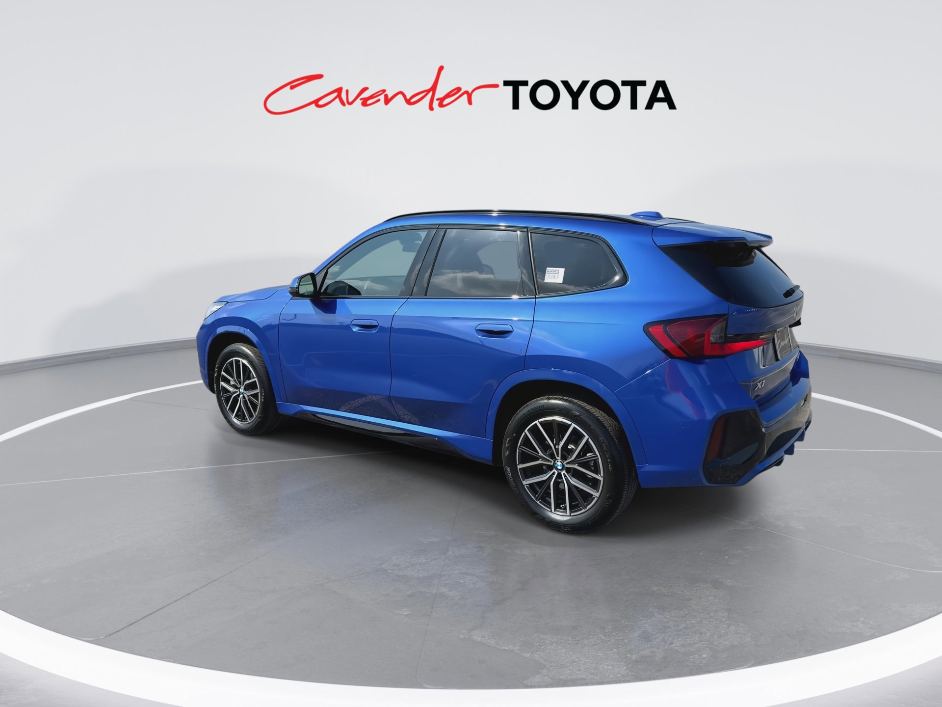 Used 2025 BMW X1 xDrive28i image 6