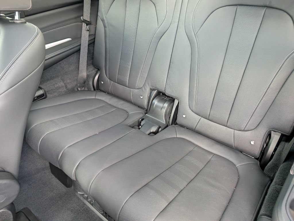 Used 2021 BMW X7 M50i AWD/4WD image 10