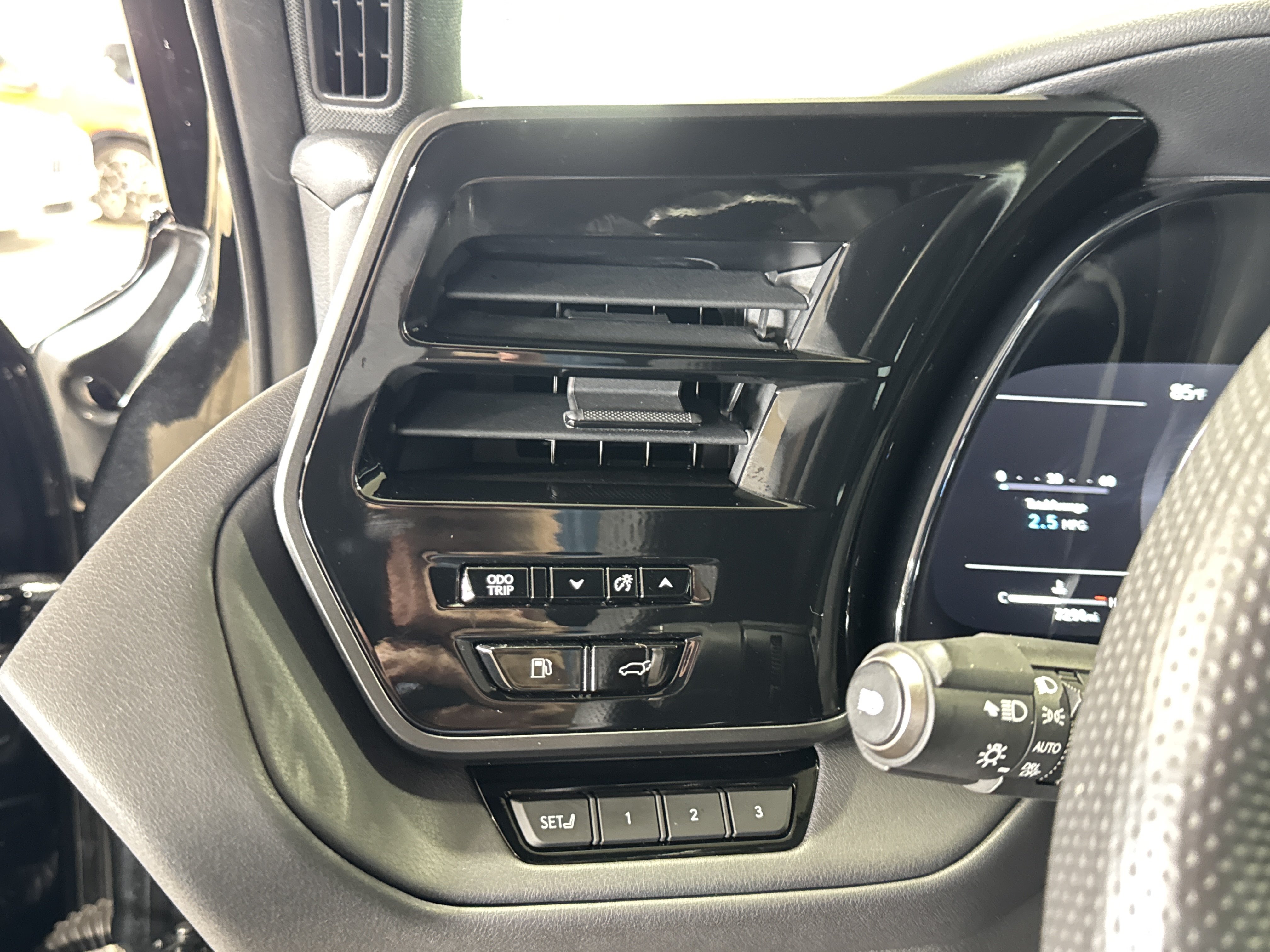 Used 2025 Lexus TX 350 AWD w/ Technology Package image 23