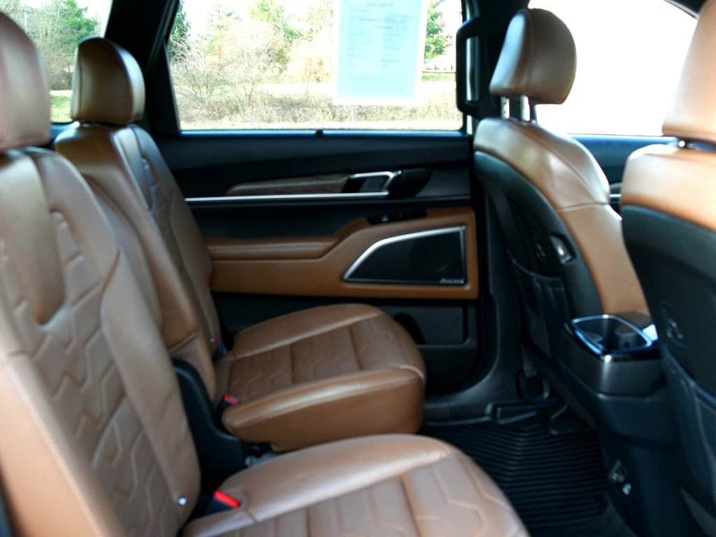 Used 2020 Kia Telluride SX w/ SX Prestige Package image 30