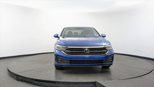Used 2022 Volkswagen Jetta S FWD image 12