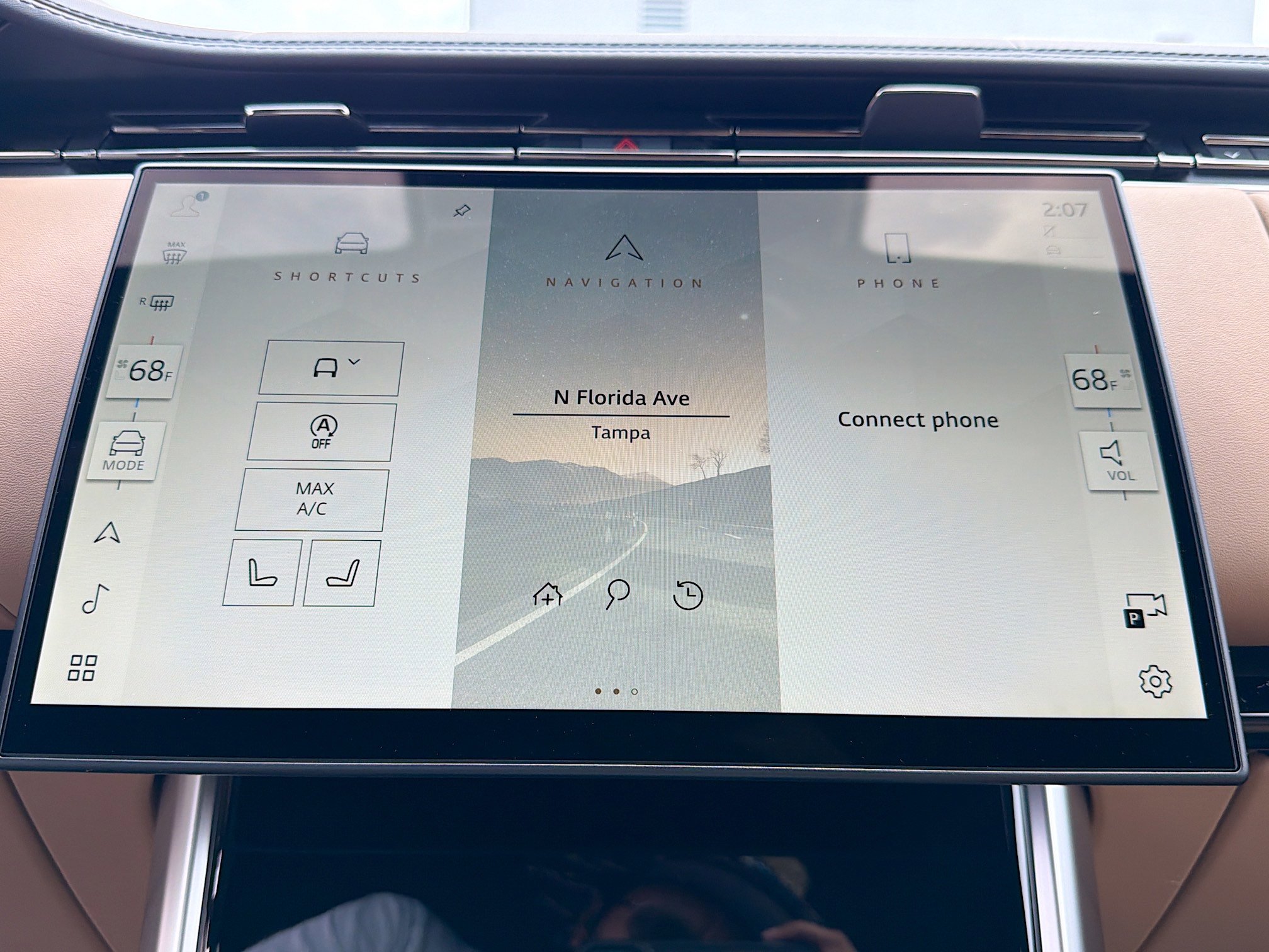 New 2026 Land Rover Range Rover SE image 30