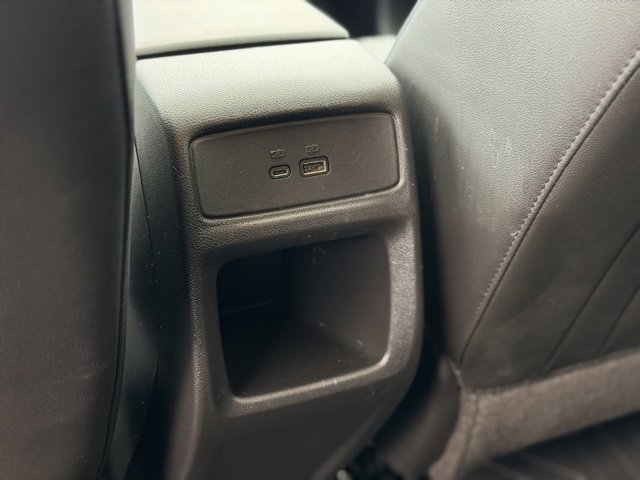 Certified 2024 Chevrolet Trax LT w/ Sunroof Package image 24