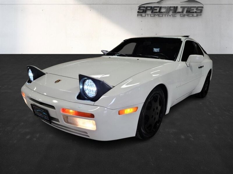 Used 1987 Porsche 944 Turbo RWD image 23