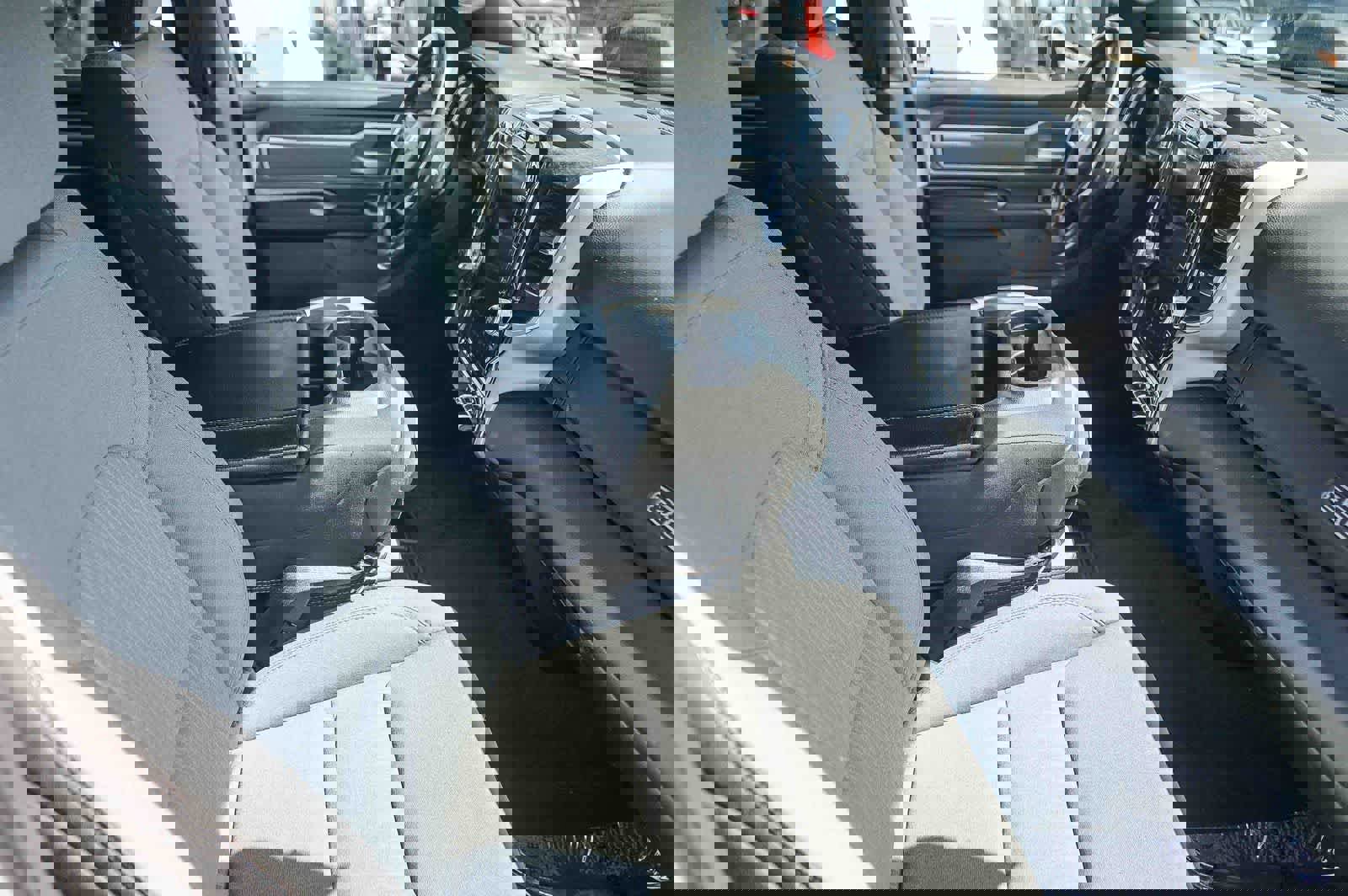 Used 2022 RAM 1500 Big Horn image 15