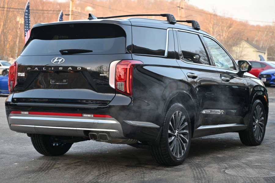 Used 2023 Hyundai Palisade Calligraphy image 7