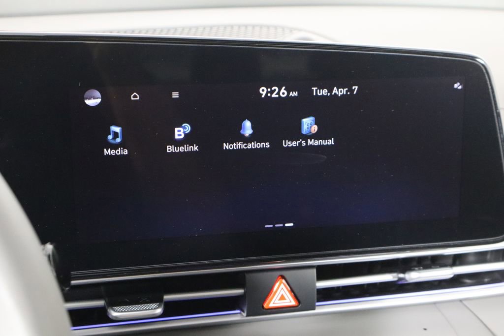 Used 2025 Hyundai Elantra SEL image 30