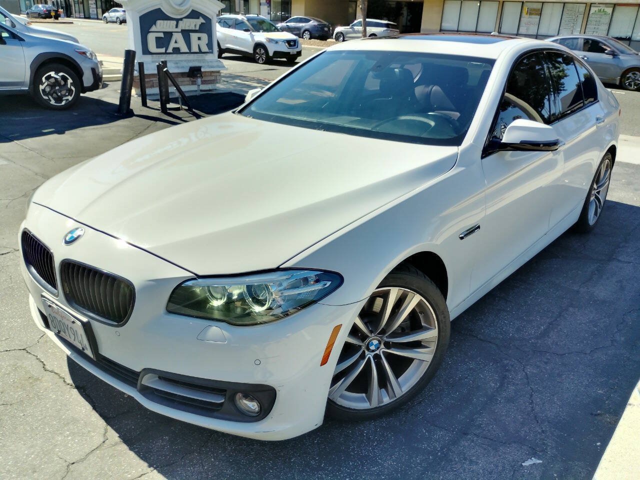 Used 2016 BMW 528i Sedan RWD image 2