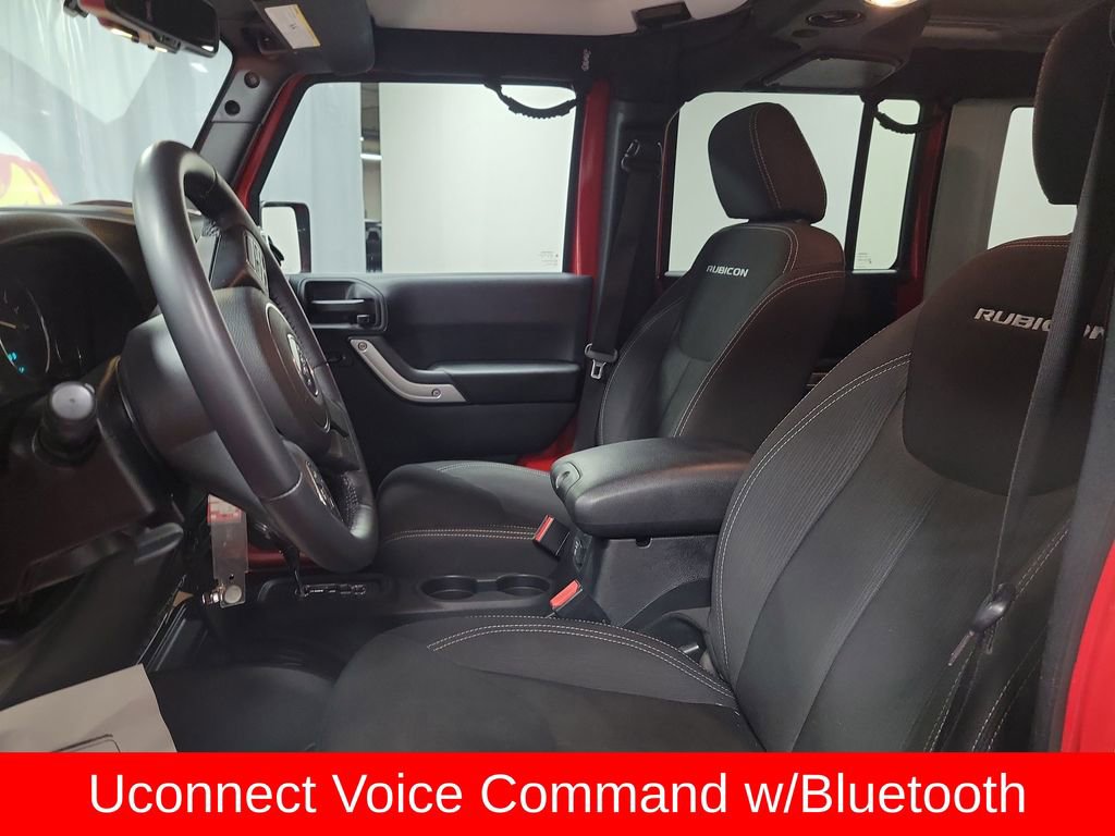 Used 2017 Jeep Wrangler Unlimited Rubicon w/ Connectivity Group image 13
