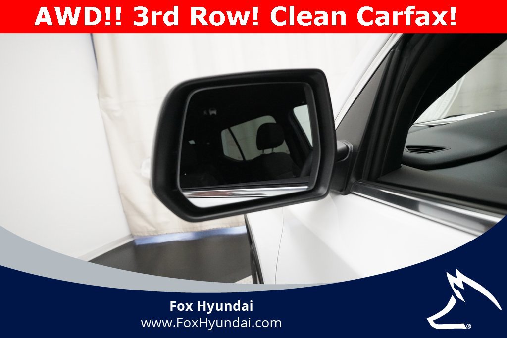 Used 2023 Chevrolet Traverse LT image 26