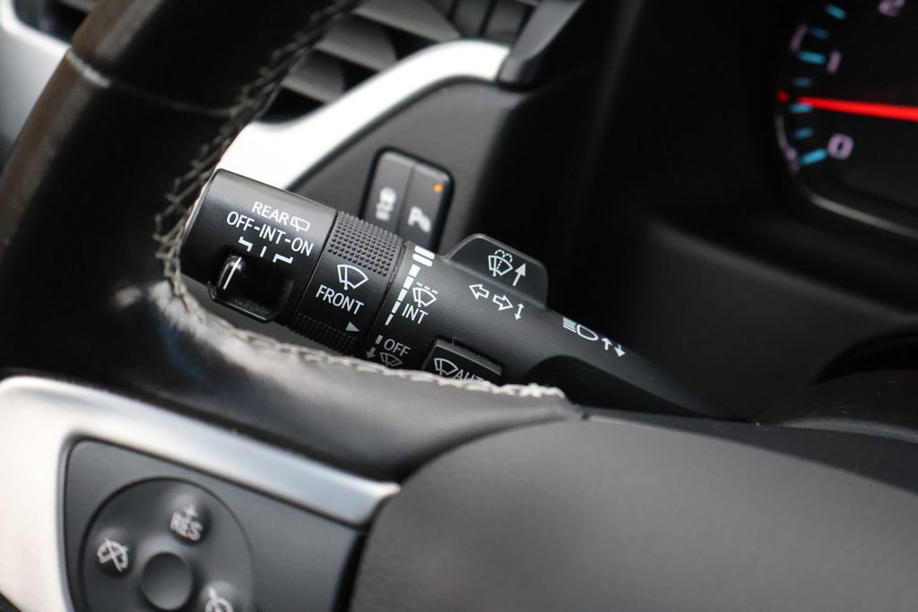 Used 2020 GMC Yukon SLE w/ Convenience Package image 21