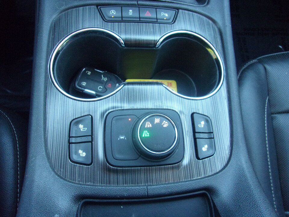 Used 2020 GMC Acadia SLT AWD/4WD image 16
