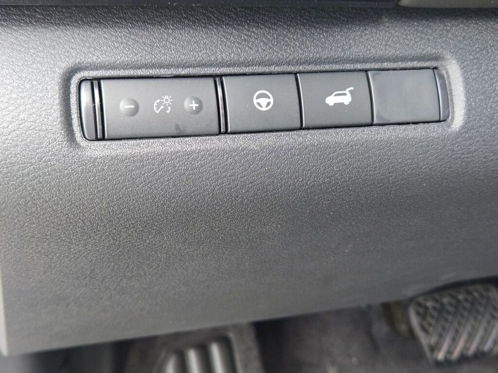 New 2026 Nissan Pathfinder SV AWD/4WD image 24