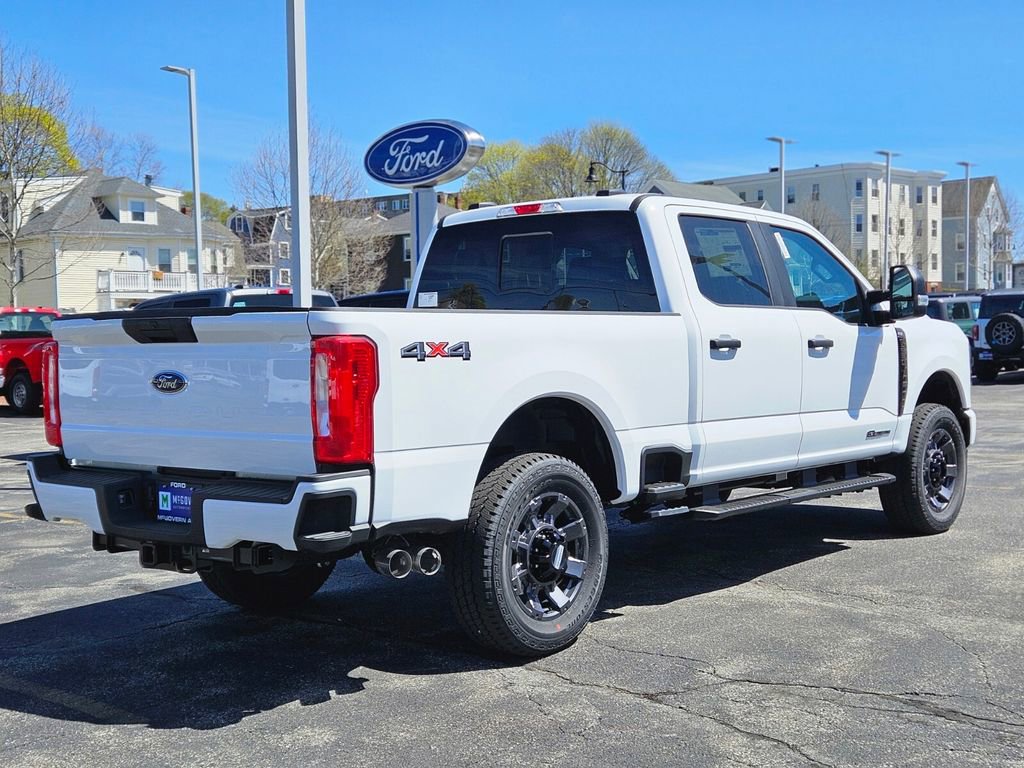 New 2026 Ford F250 4x4 Crew Cab Super Duty image 40