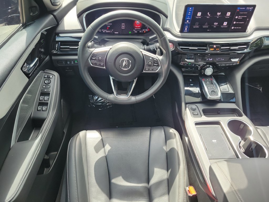 Used 2025 Acura MDX w/ Technology Package FWD image 15