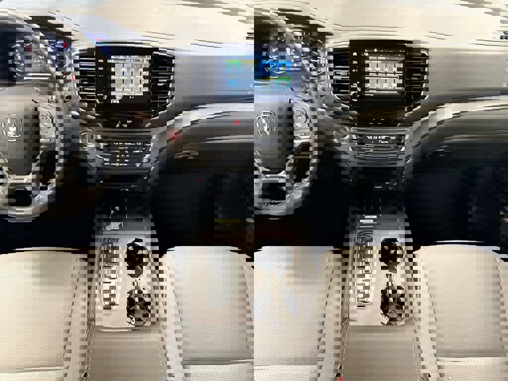 Certified 2024 Honda Passport EX-L image 29