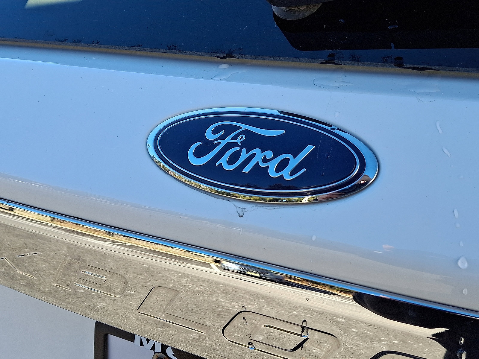 Certified 2023 Ford Explorer Limited w/ Limited Technology Package image 31