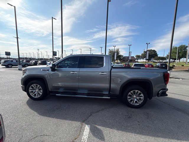 Used 2025 GMC Sierra 1500 Denali w/ Technology Package AWD/4WD image 6