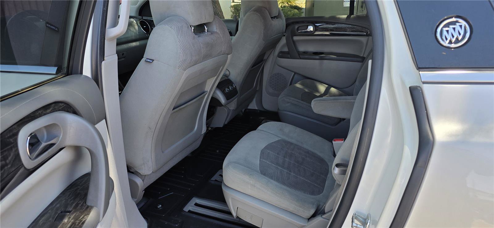 Used 2014 Buick Enclave Convenience w/ Trailering Provision Package FWD image 14