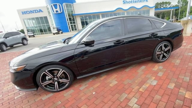 Certified 2023 Honda Accord Sport image 6