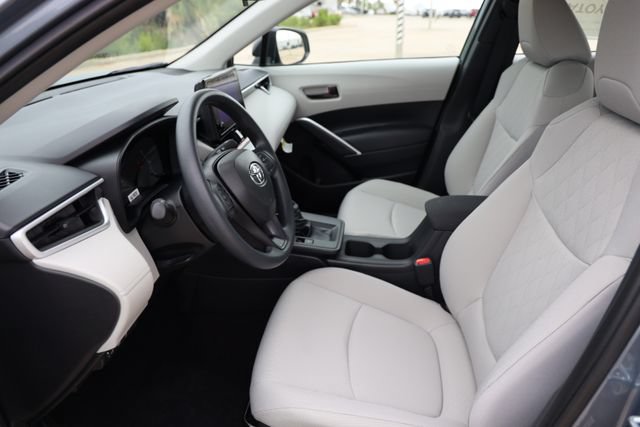 New 2026 Toyota Corolla Cross L FWD image 12
