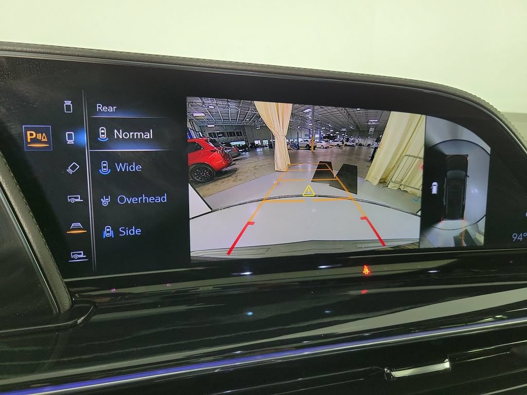 Certified 2024 Cadillac Escalade ESV Sport AWD/4WD image 28