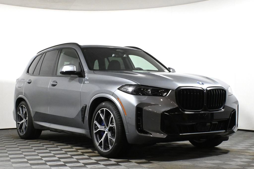 Used 2026 BMW X5 xDrive50e w/ M Sport Package image 9