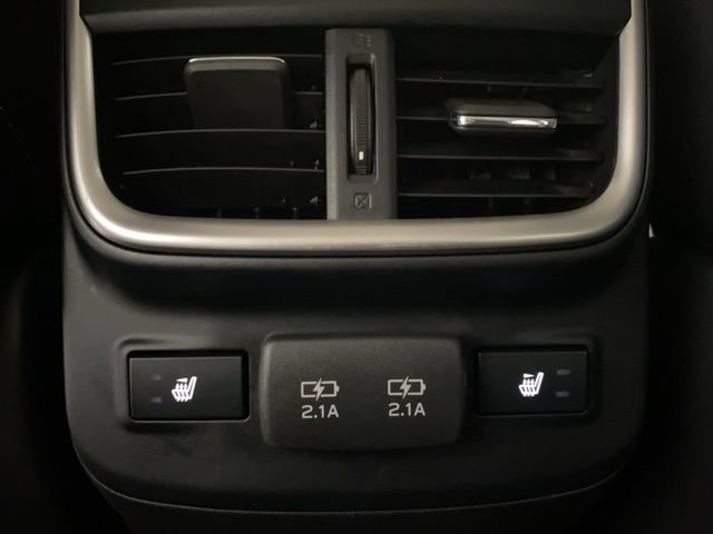Used 2021 Subaru Outback Limited image 14