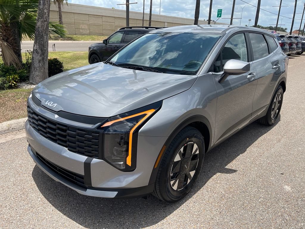 New 2026 Kia Sportage LX FWD image 3