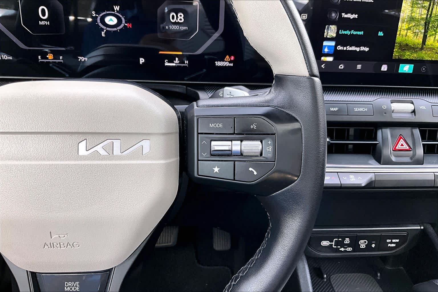 Used 2025 Kia K4 GT-Line w/ GT-Line Sunroof Package FWD image 25