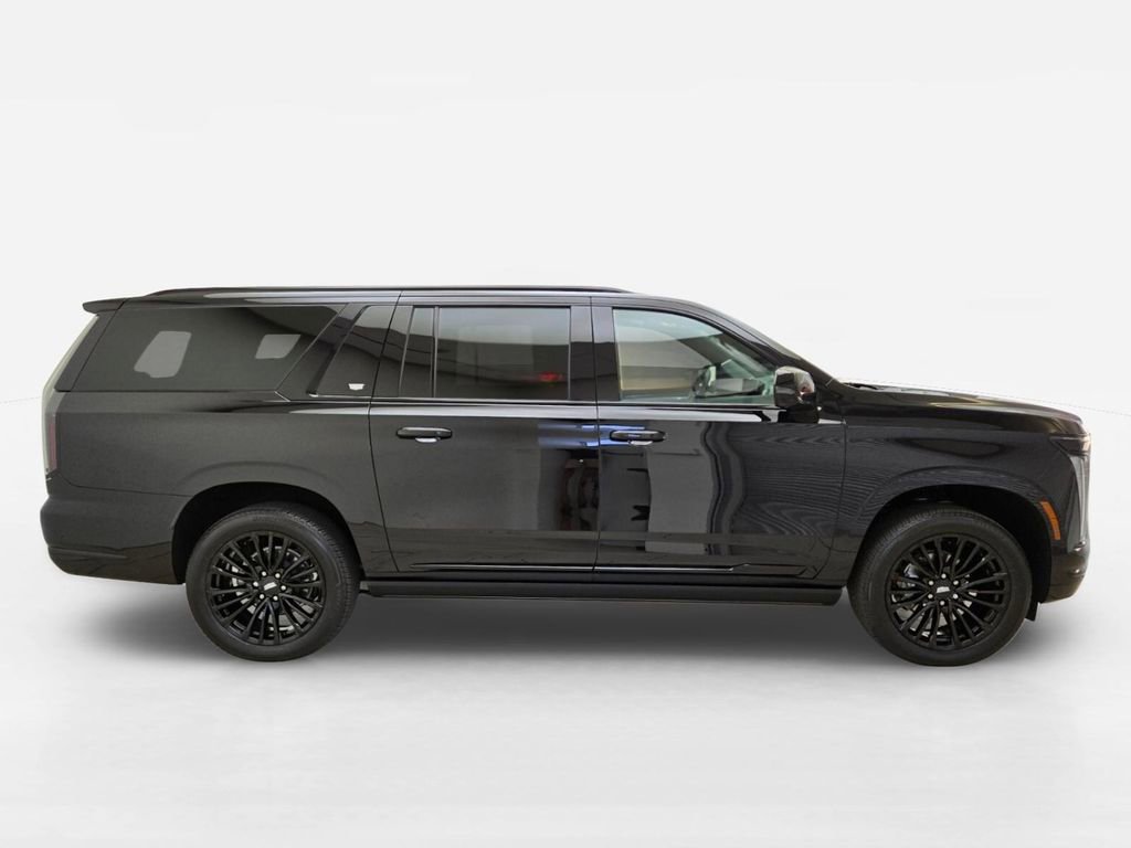 Used 2025 Cadillac Escalade ESV Sport Platinum AWD/4WD image 6