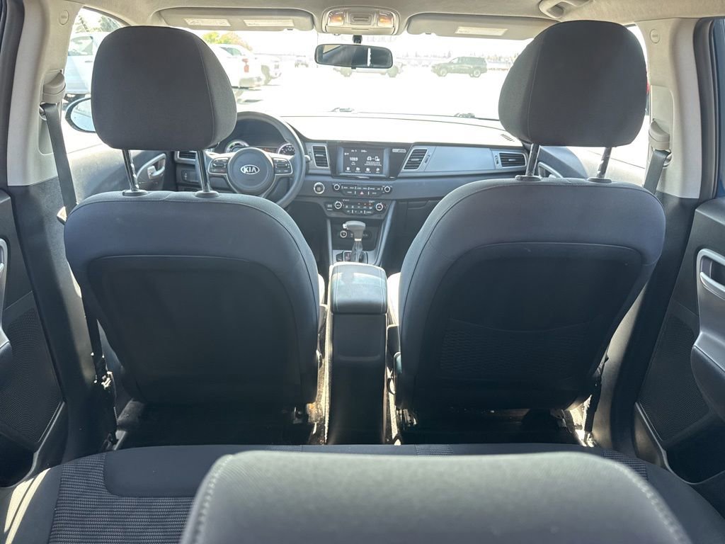 Used 2018 Kia Niro LX FWD image 11