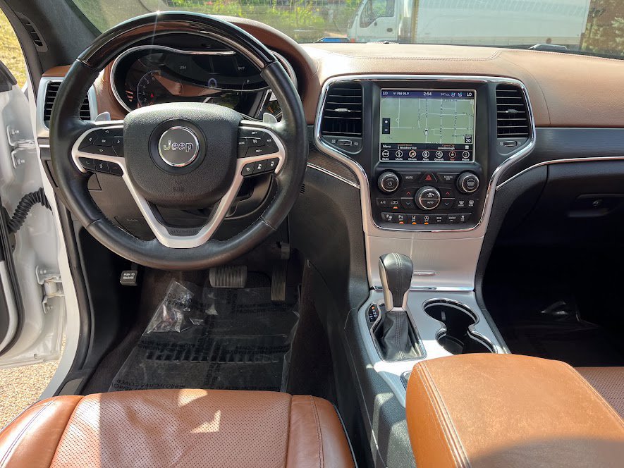 Used 2018 Jeep Grand Cherokee Summit w/ Platinum Series Group AWD/4WD image 21