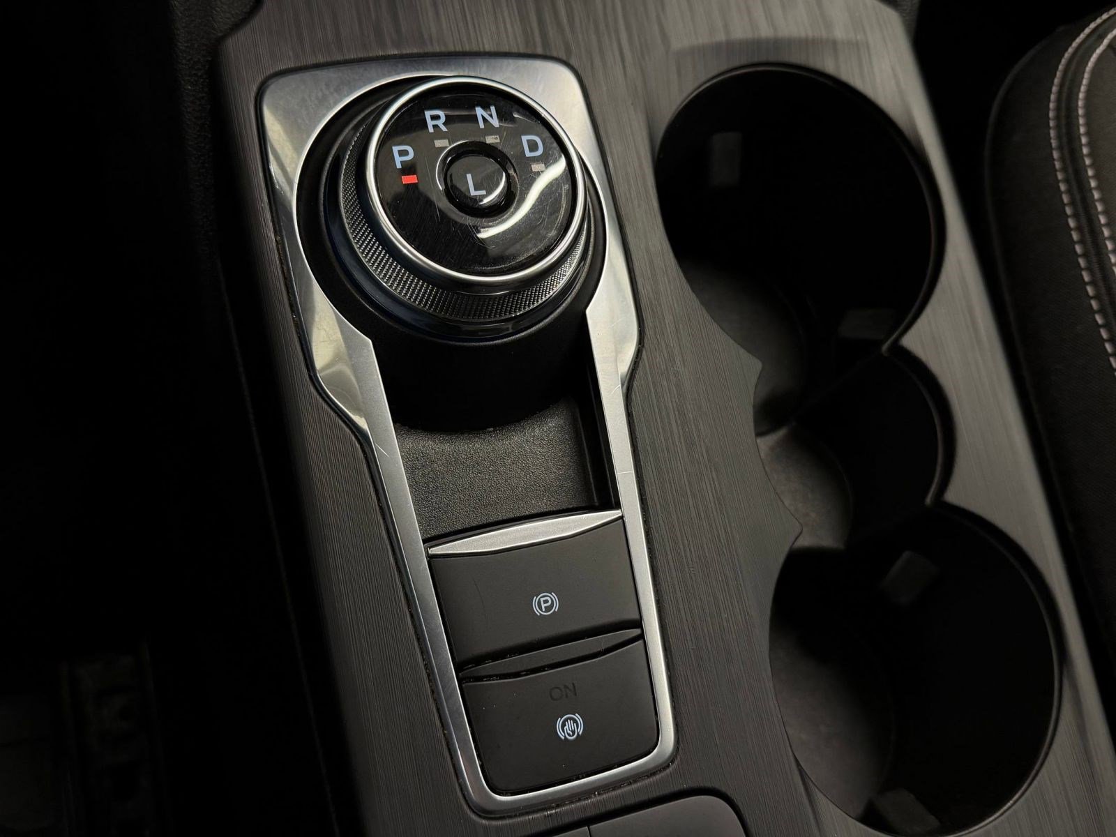 Used 2025 Ford Escape Active image 13