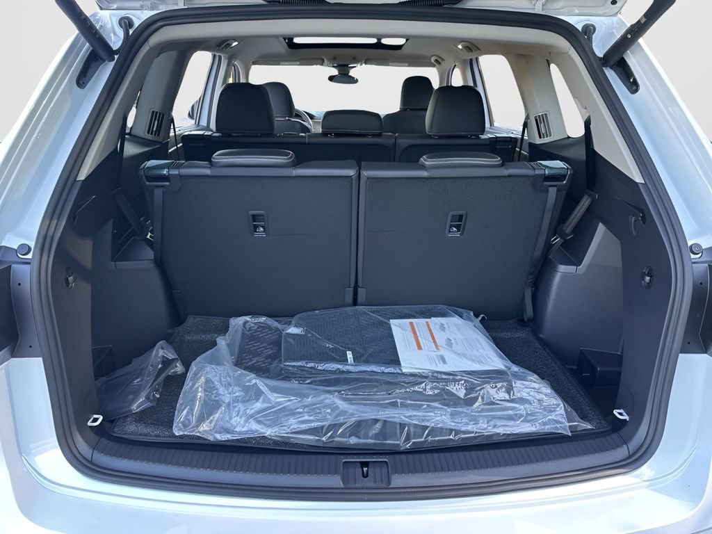 New 2026 Volkswagen Atlas SE image 25