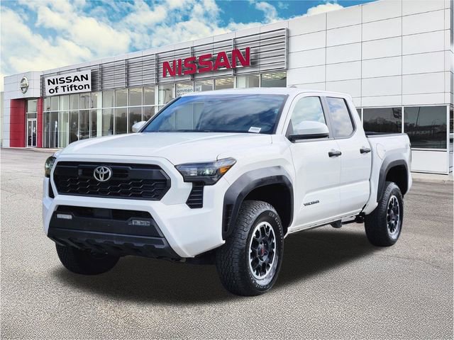 Used 2024 Toyota Tacoma TRD Off-Road image 8