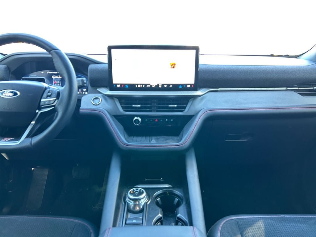 Used 2025 Ford Explorer ST AWD/4WD image 12