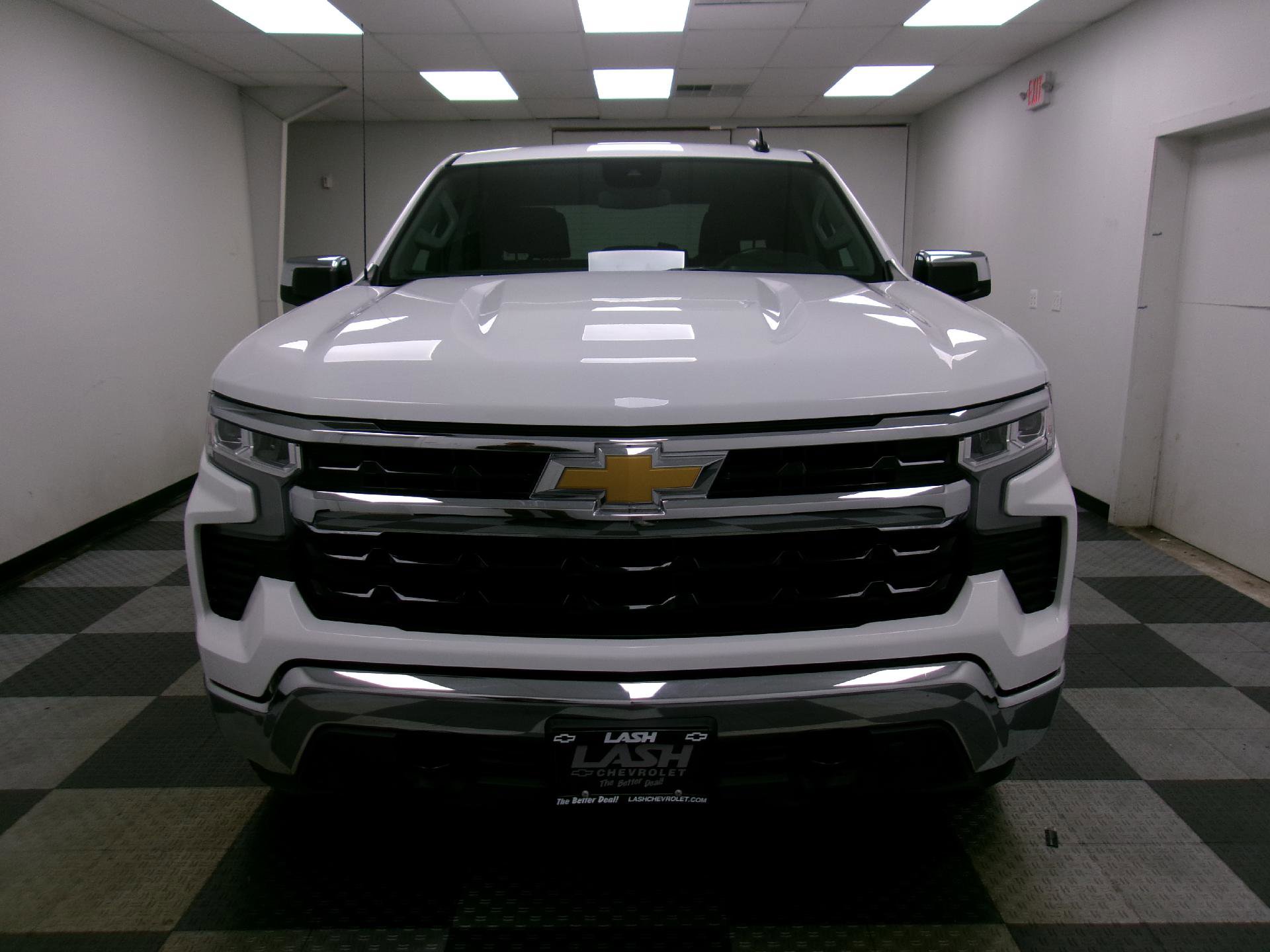Certified 2024 Chevrolet Silverado 1500 LT w/ Z71 Off-Road Package image 15