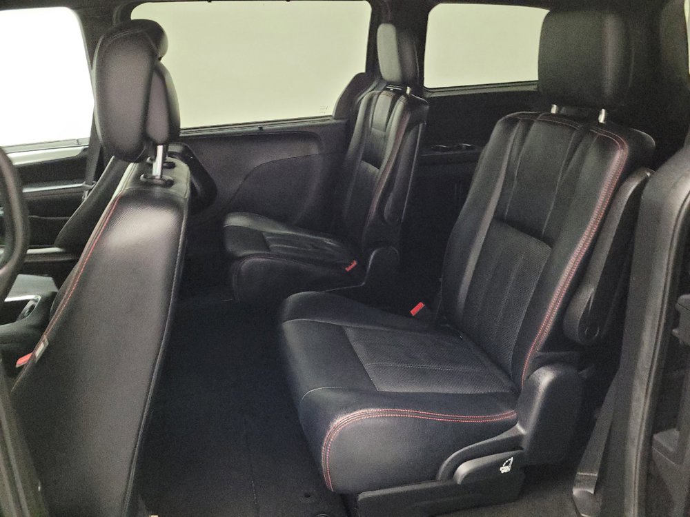 Used 2019 Dodge Grand Caravan GT FWD image 18