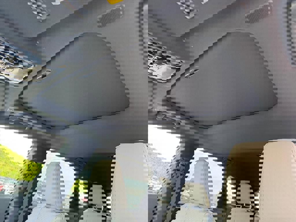 Used 2023 Lexus RX 350 w/ Accessory Package (2T) AWD/4WD image 16