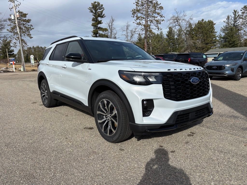 New 2026 Ford Explorer ST-Line image 1