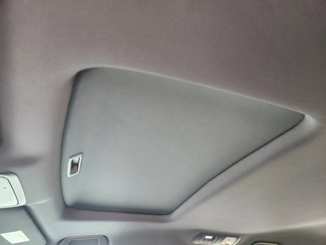 Used 2023 Honda Odyssey Sport image 27