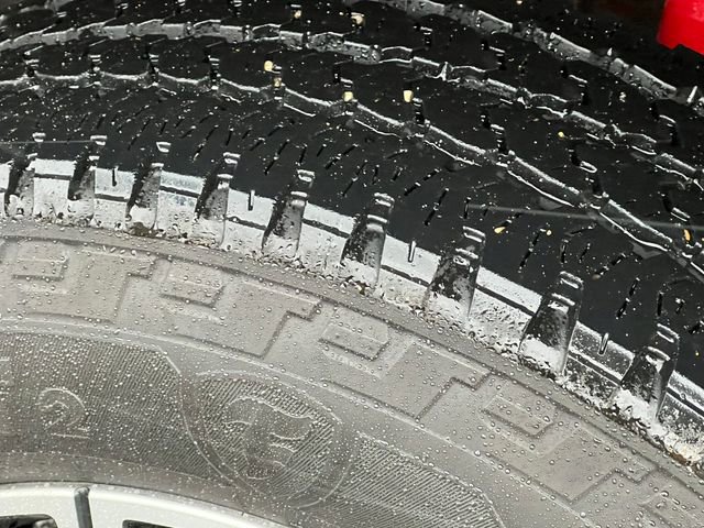 Used 2021 GMC Sierra 2500 AT4 w/ AT4 Premium Plus Package image 10