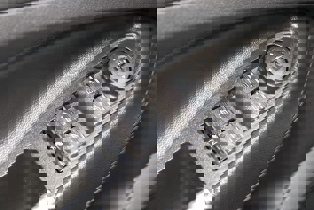 Used 2014 Ford C-MAX Energi SEL w/ Equipment Group 303A FWD image 11