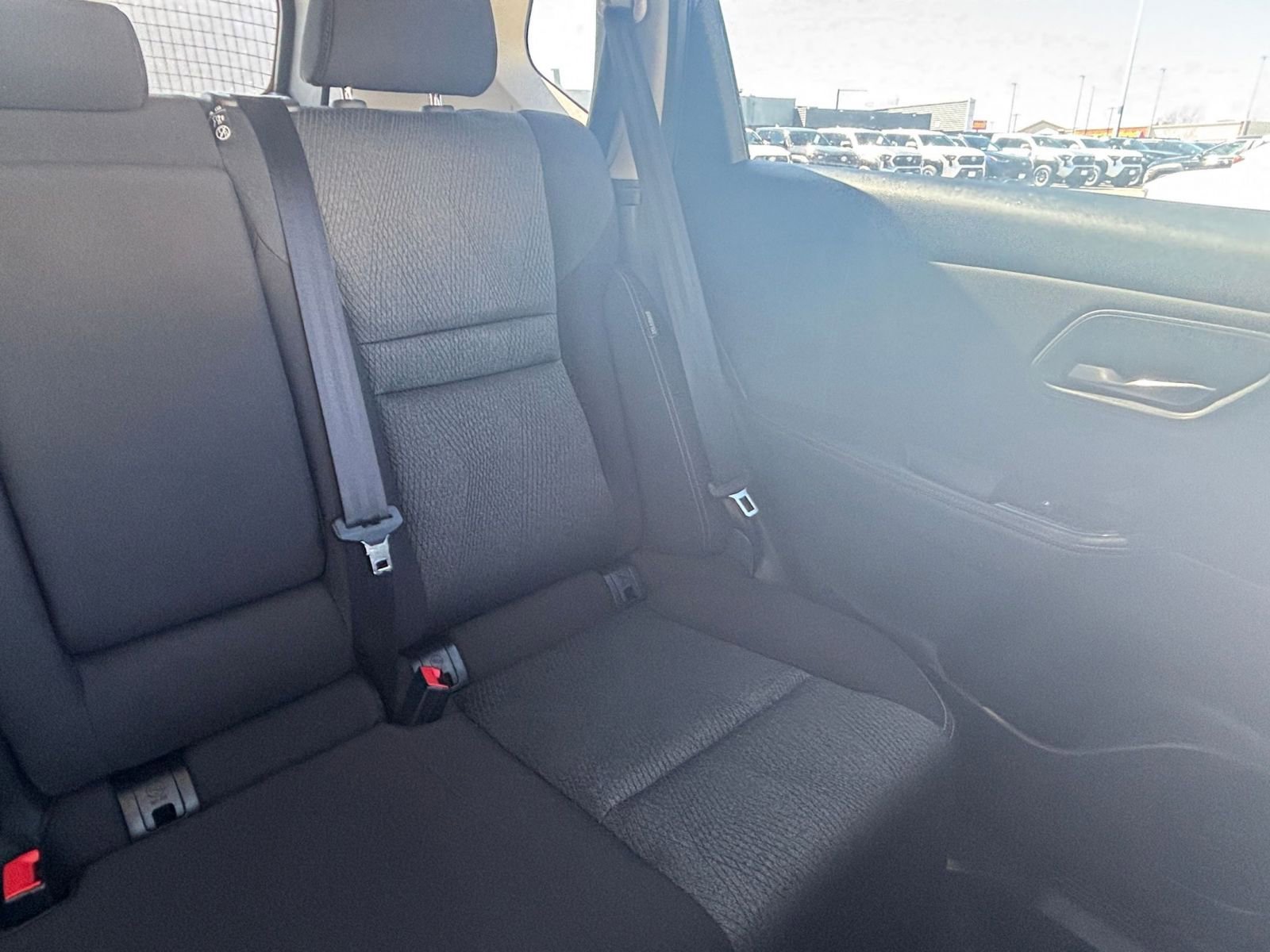 Used 2025 Nissan Rogue SV image 36