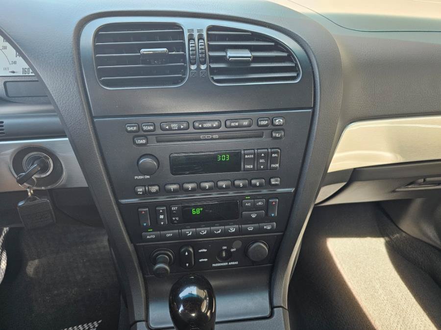 Used 2002 Ford Thunderbird RWD image 8