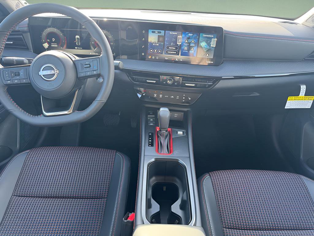 New 2026 Nissan Kicks SR w/ Cold Weather Package FWD image 10